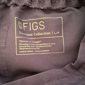 YOLA FIGS SCRUB PANTS